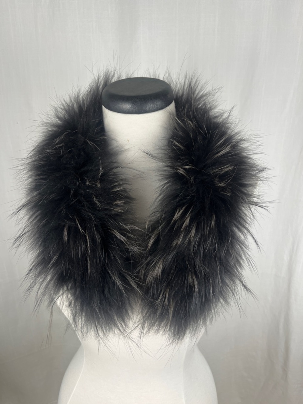 Real Marmot Black  Fur Collar Scarf with Dark Brown Highlights